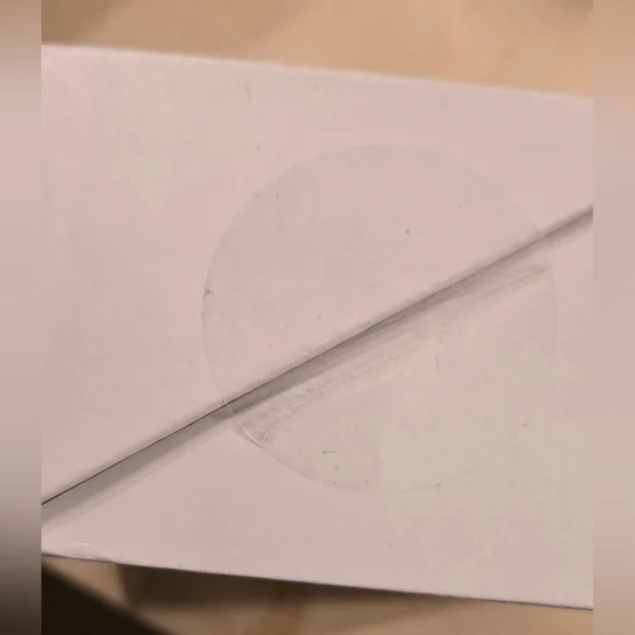 IL MAKIAGE High Profile Neck Treatment - Picture 2 of 6